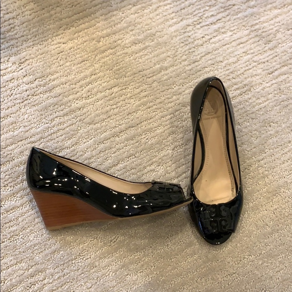 Tory Burch patent leather peep toe wedge size 6.5